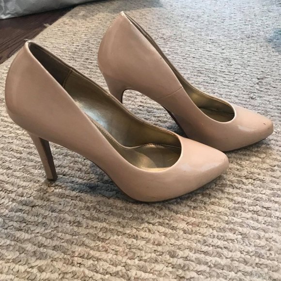 Nude Heels - Picture 3 of 3